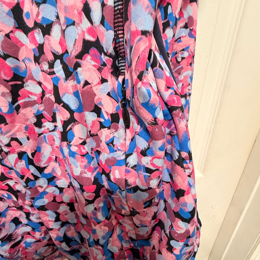 T by Talbots Women's Top Activewear Running Workout, 1/4 Zip, Floral Pink size X - Picture 8 of 8